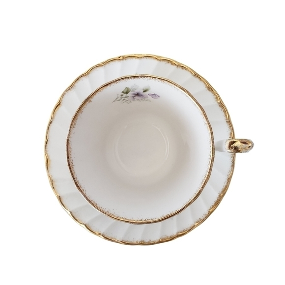 Vintage Birks Ribbed Fine Bone China Wild Flowers Teacup & Saucer Set - Picture 2 of 10